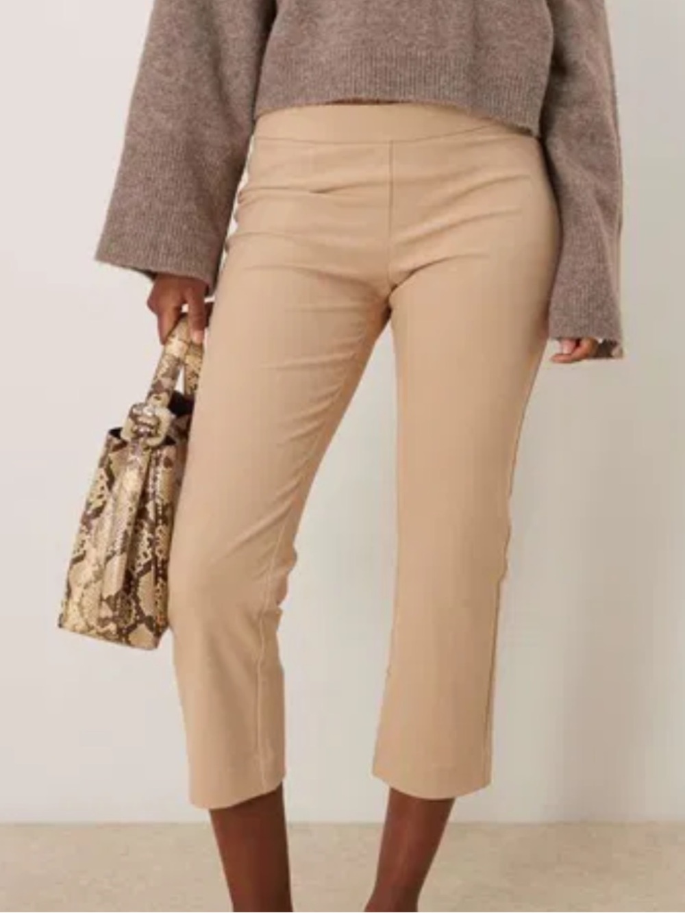 Abercrombie & Fitch Women 25S Tan Khaki Stretch Low Rise Capri Pants NWOT